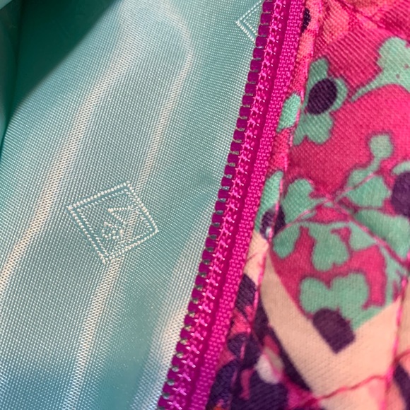 Vera Bradley - Monogram Wallet - Picture 2 of 6